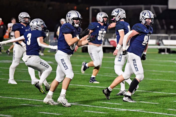 a Wilsonville Mountain View 5A Oregon football final November 24 2023 Leon Neuschwander 65